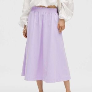 Lululemon Stretch Woven Ruffle-Waist Midi Skirt
Lavender Frost Size XXXS
